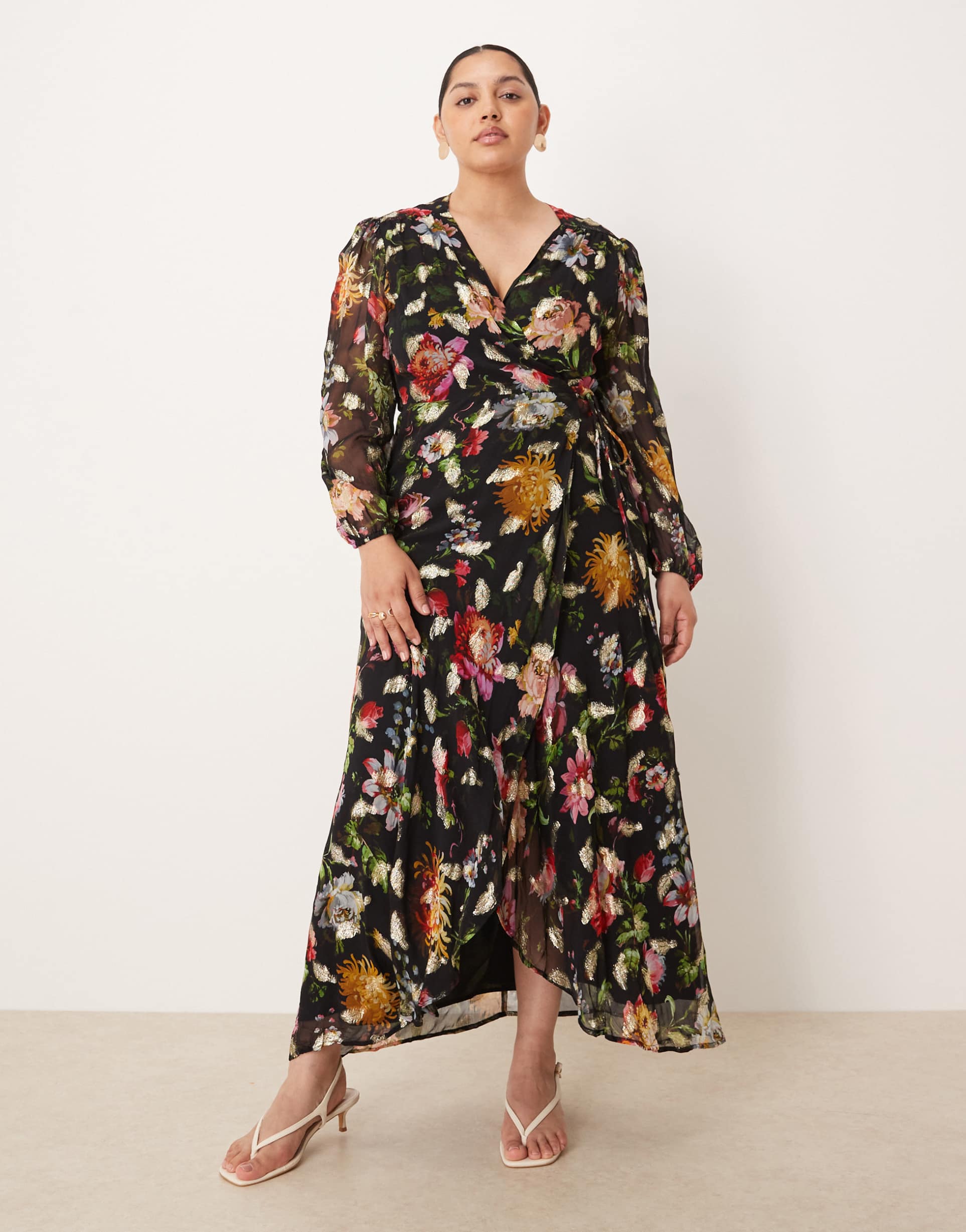 hope & ivy plus wrap front maxi dress in black floral with gold flecks