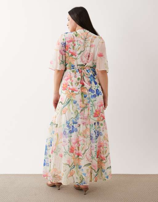 Hope & Ivy Plus wrap tie detail maxi dress in white floral, 4 of 4
