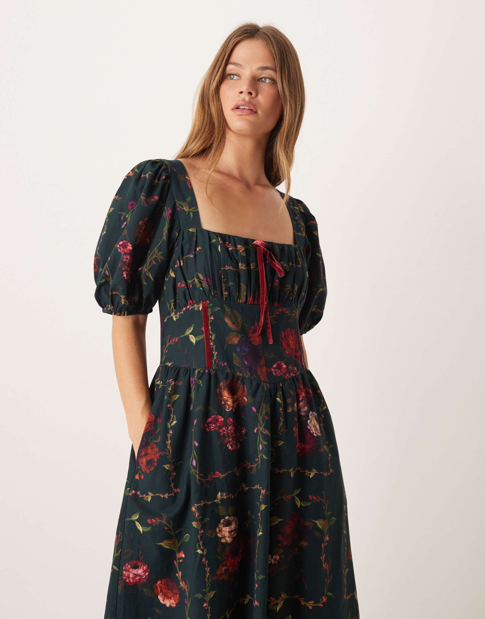 hope & ivy puff sleeve corset detailing midaxi dress in green floral