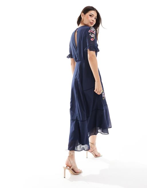 Hope & Ivy puff sleeve embroidered midi dress in navy