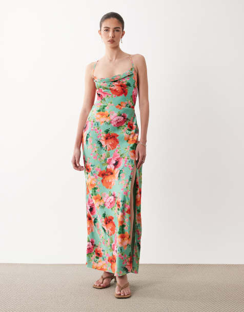 Hope & Ivy - Robe caraco longue en satin à fleurs - Vert - view 1