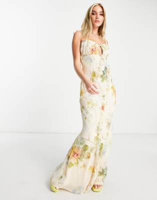 Hope & Ivy Ruched Bust Maxi Dress In Cream Floral-white