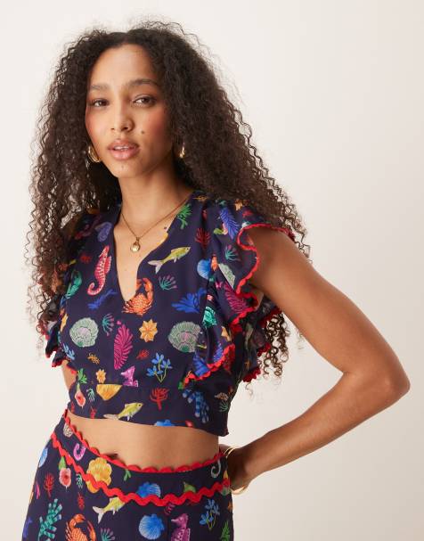 Hope & Ivy ruffle sleeve tie back cropped top in navy shell print (part of a set) - view 1