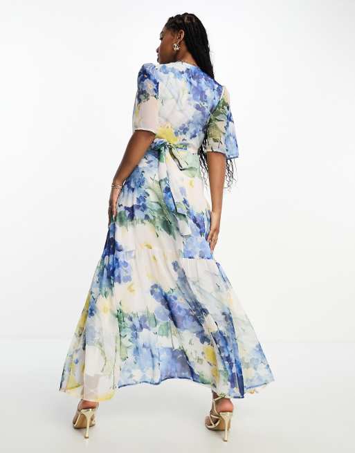 Hope & Ivy Maternity wrap maxi dress in blue floral