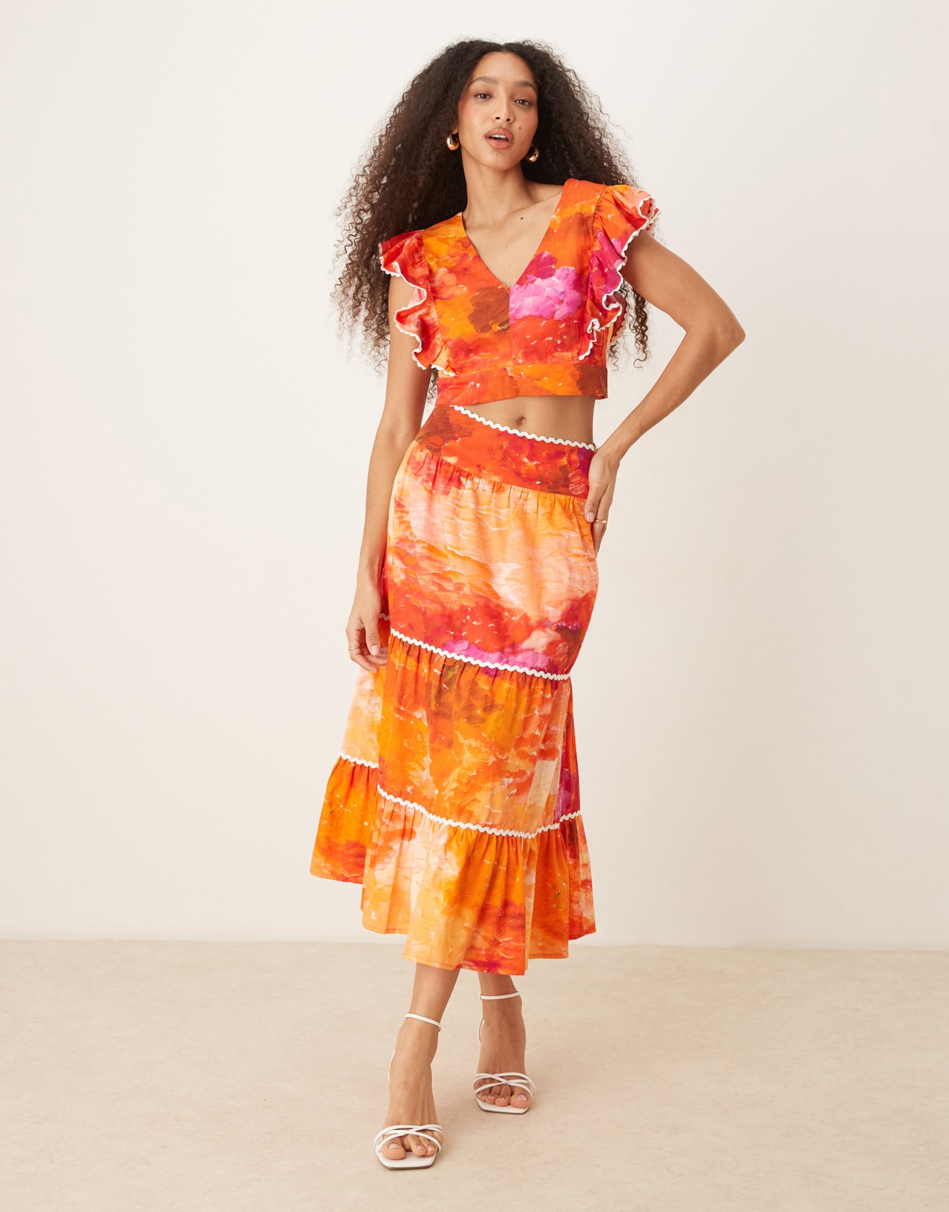 hope & ivy scallop trim tiered midi skirt in orange print - part of a set