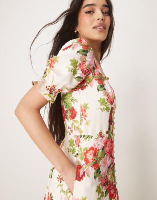 Hope & Ivy Square Neck Open Back Midi Dress