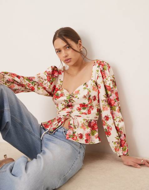 Hope & Ivy square neck open back peplum blouse in white/red floral - view 1