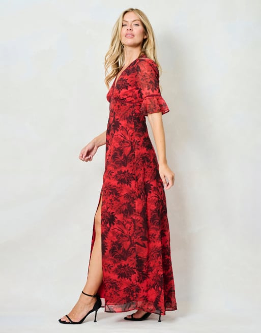 Hope & Ivy The aaliyah frill sleeve thigh split open back maxi dress with lace trim in red multi, 4 of 4