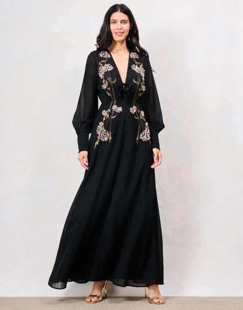 Hope & Ivy The lilibet plung front embellished maxi dress with blouson sleeve and front bow detailing in black - view 1