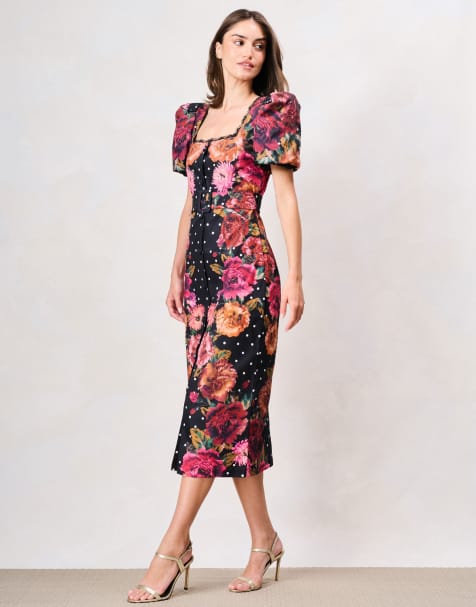 Hope & Ivy The rinna puff sleeve sweetheart neckline pencil dress in black pink multi - view 1