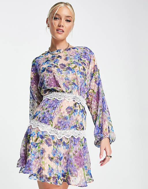 Hope & Ivy - Tomasina - Mini jurk met lange mouwen en print in lila