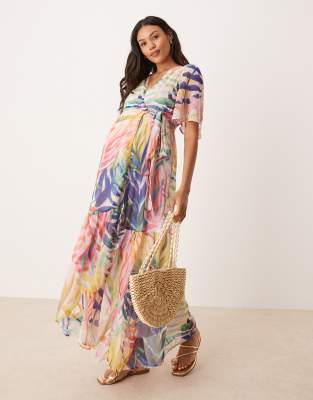 Hope & Ivy - Umstandsmode - Maxi-Wickelkleid in Rosa mit buntem Unterwasserwelt-Print und Flatterärmeln