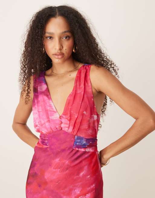 Hope & Ivy v-neck maxi dress with tie back in pink print, 4 of 4