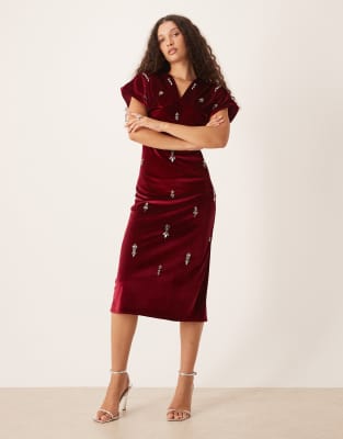 Hope & Ivy - Verziertes Midikleid aus Samt in Burgunderrot mit V-Ausschnitt