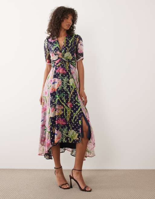 Hope & Ivy - Vestido de tarde midi con estampado floral variado y pecho cruzado, 2 de 4