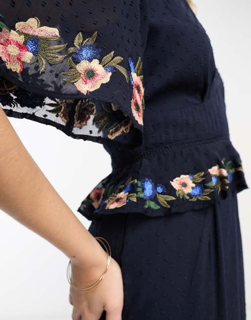 Hope & Ivy - Vestito da giorno midi blu navy con maniche con volant e ricami, 3 di 4