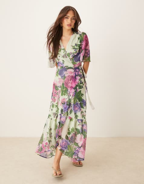 Hope & Ivy waterfall wrap tie maxi dress in green floral - view 1