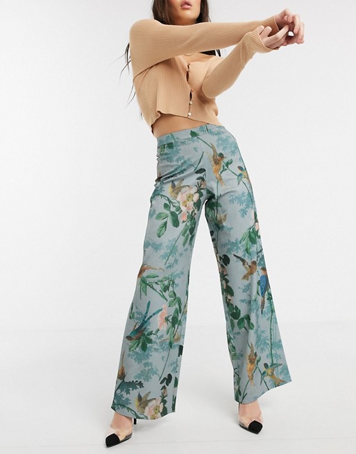Hope & Ivy wide leg trouser in blue floral