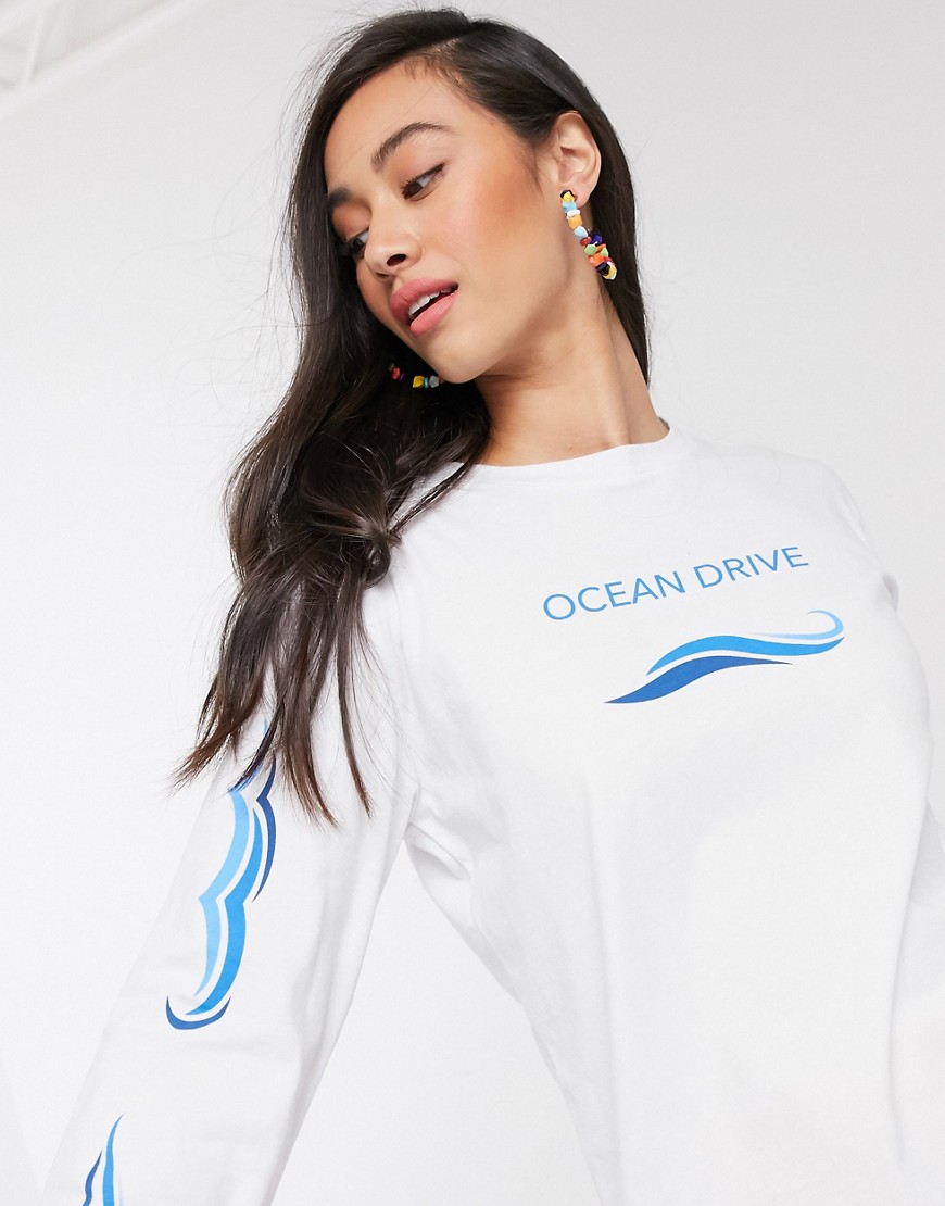 Hosbjerg - Ruimvallend T-shirt met lange mouwen en 'ocean drive' print-Wit