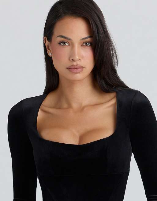 House of CB - Asha - Robe mi-longue en velours - Noir, 2 de 4