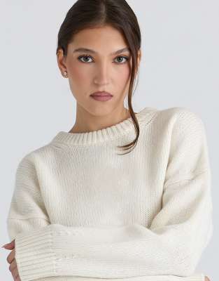 House of CB - Bear - Grobstrickpullover aus Wolle in Elfenbeinweiß