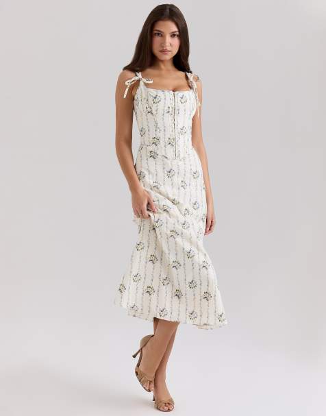 House of CB Dionne stretch cotton midi dress in cream daisy print - view 1