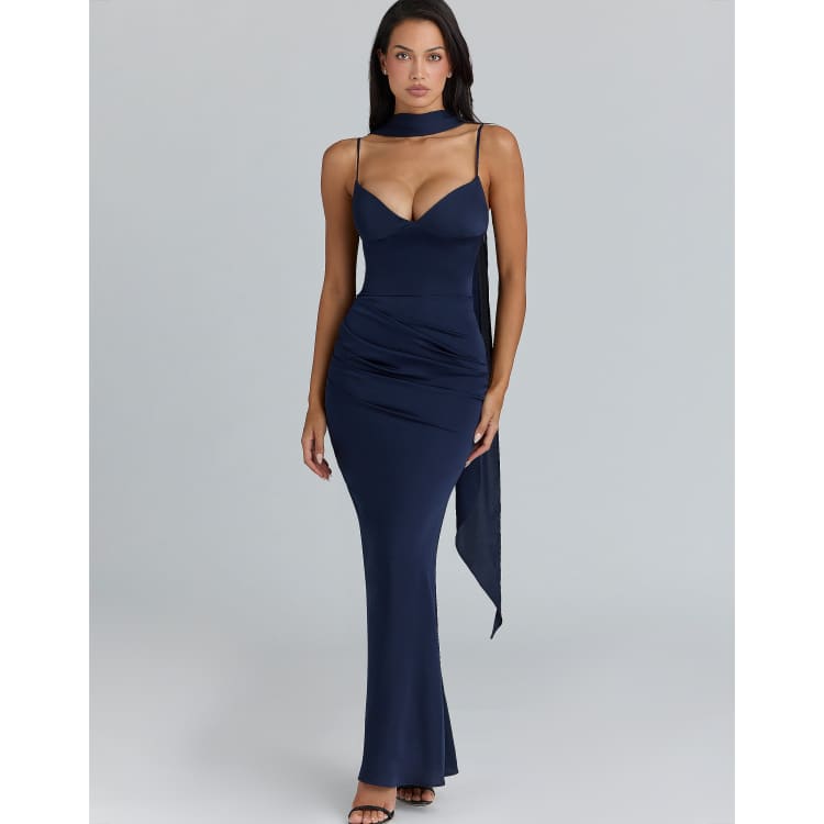 210310930-1-navy?$n_750w$&wid=