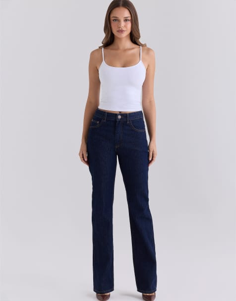 House of CB klassische Slim-Bootcut-Jeans mit mittlerer Leibhöhe in dunkler Waschung - view 1
