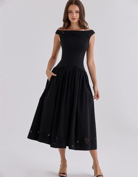 House of CB Lauren zwarte custom katoenen broderie anglaise maxi jurk met boothals - view 1
