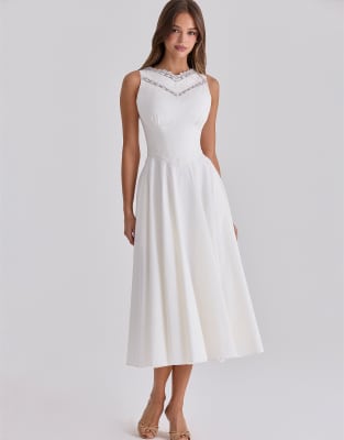Scarlett - Robe mi-longue cintrée à la taille en coton avec bordures en dentelle - Blanc S A-C Cup
