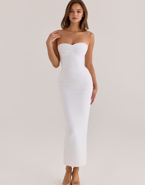 House of CB trägerloses Maxikleid mit Sweetheart-Ausschnitt und V-förmigem Bandage-Bund in Reinweiß - view 1