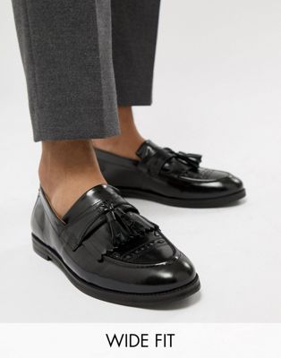House Of Hounds wide fit Archer tassel loafers in black | ASOS