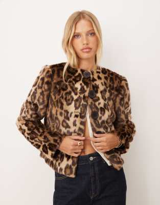 House Of Sunny Collarless Leopard Print Faux Fur Jacket-green In Animal Print