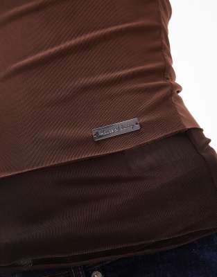 House Of Sunny Multi Layer Mesh Tank Top In Burgundy