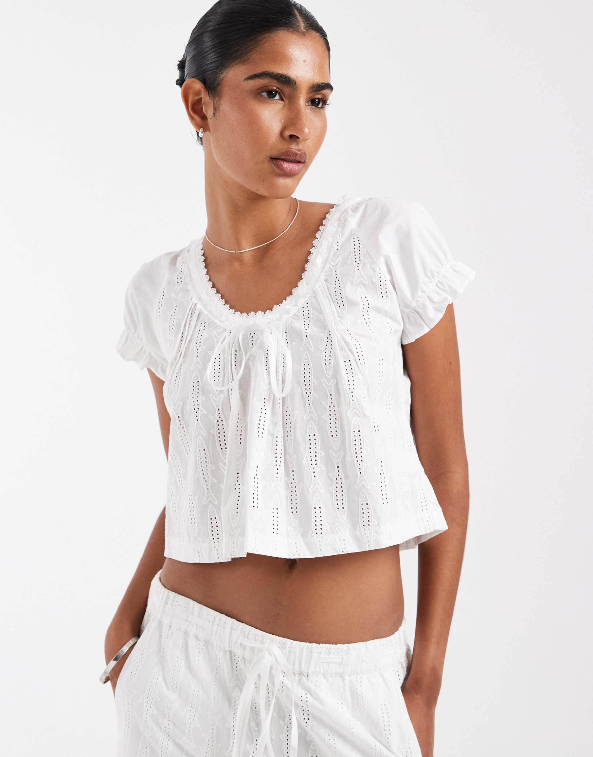 house of sunny sea breeze floaty scoop neck and back top in white