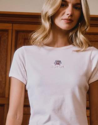 T-shirt effet rétréci à inscription I'm Just a Girl » - Rose blush 42
