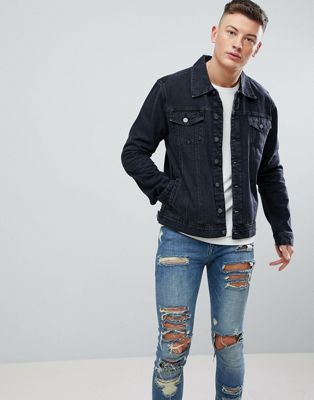 black denim jacket with blue denim jeans