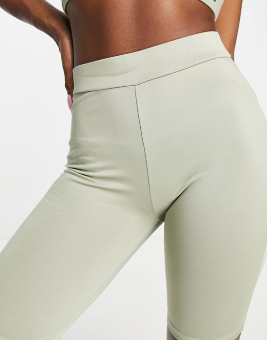 https://images.asos-media.com/products/hoxton-haus-gym-legging-shorts-in-sage-green/201903151-4?$n_550w$&wid=550&fit=constrain