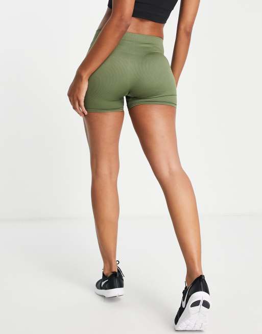 Khaki best sale gym shorts