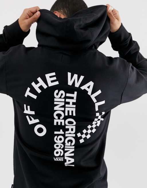 Hættetrøje i sort med print på ryggen fra Vans