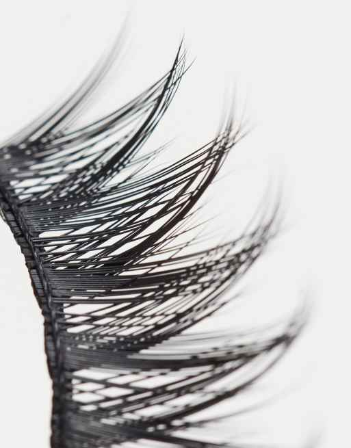 Huda Beauty – Classic Lash – Sztuczne rzęsy – Sasha #11, 4 z 4