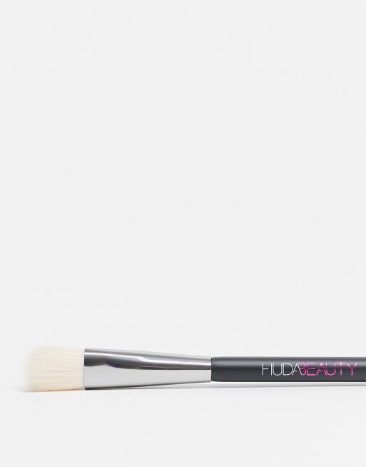 Huda Beauty – Conceal & Blend – Pędzel do twarzy