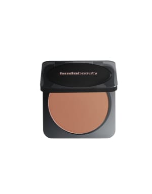 Huda Beauty Easy Bake Pressed Powder