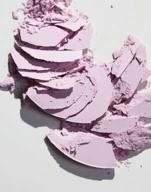 Huda Beauty Easy Bake Pressed Powder