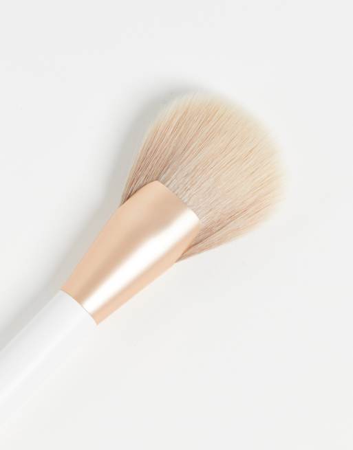 Huda Beauty GloWish Airbrush Finish Face Brush , 2 of 4