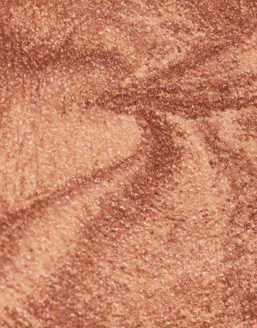 Huda Beauty – GloWish Soft Radiance Bronzing – Puderbronzer i miniformat - 02 Medium, 3 av 4
