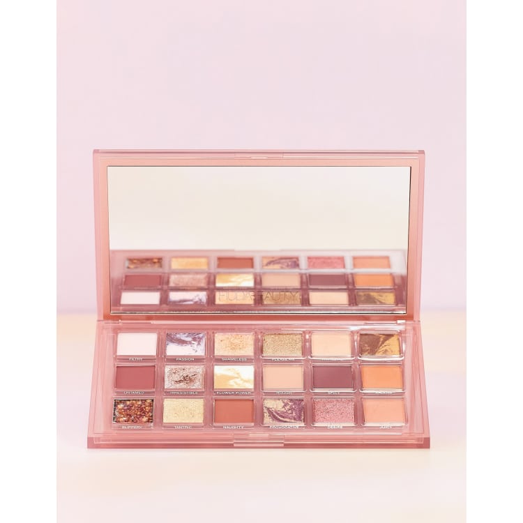 フダビューティー　Huda Beauty Naughty ノーティー　パレット Paletka do cieni - Naughty Nude Eyeshadow Palette i HUDA