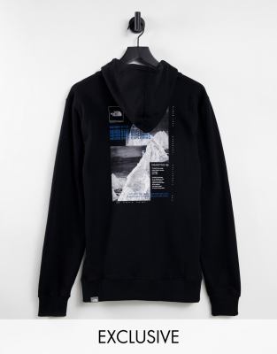 фото Худи черно-синего цвета the north face collage – эксклюзивно для asos-черный цвет