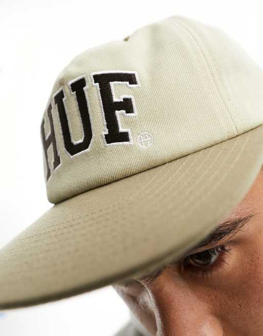 【メンズ】HUF Arch Logo Mens Snapback キャップ HUF arch logo snapback cap in beige and brown | ASOS