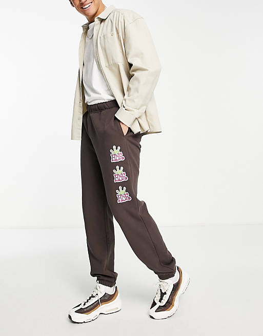 HUF crown stack joggers in brown